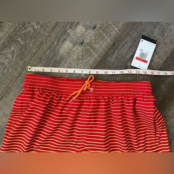 Nike 9" Stripe Breaker Swim Trunks- Size Large - Picture 7 of 7